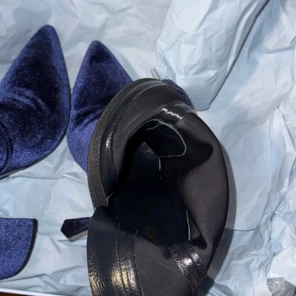Prada Midnight Blue Velvet Heeled Boots - Picture 6 of 8